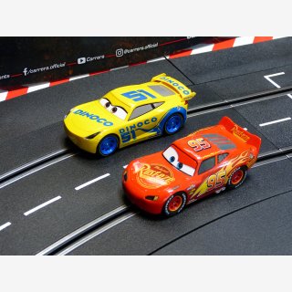 2 Carrera Evolution Disney Pixar Cars (27539+27540) NEU
